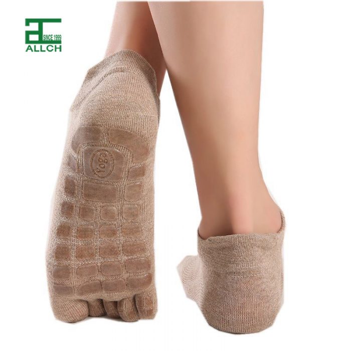 AL000870 ALLCH Five Finger Non-Slip Indoor Floor Socks Fitness Sports Socks Women Yoga Socks - Image 3